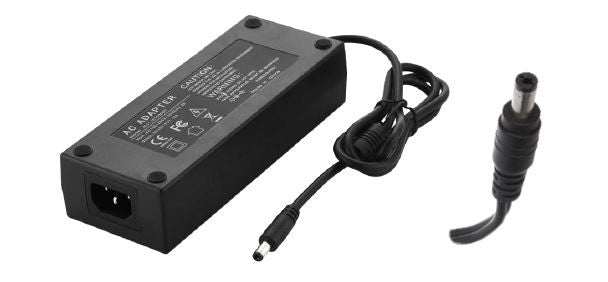 FUENTE UNIVERSAL PLASTICO 12V 8A